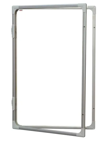 Hlavný obrázok produktu Vitrína interiérová s vertikálním otevíráním 90x60cm, magnetický povrch, model 2