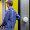 Ďalší obrázok produktu Zásobník TORK SmartOne na toaletný papier so stredovým odvíjaním biely T8 [1 ks]